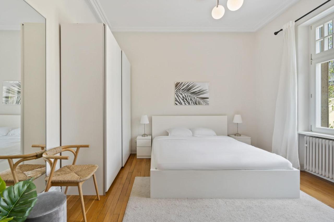 Room W Shared Bathroom&Kitchen In Luxury Villa Luxemburgo Exterior foto